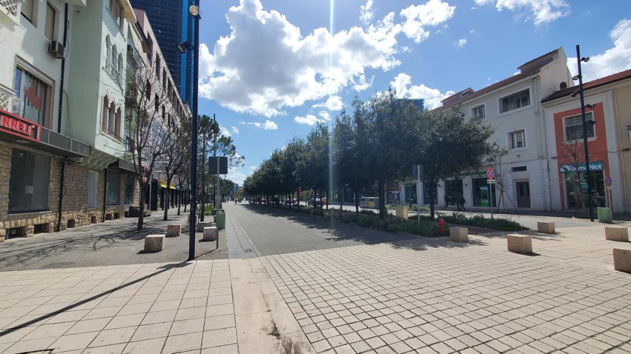 Metropolitan Apartments - City Center Tiranë Luaran gambar